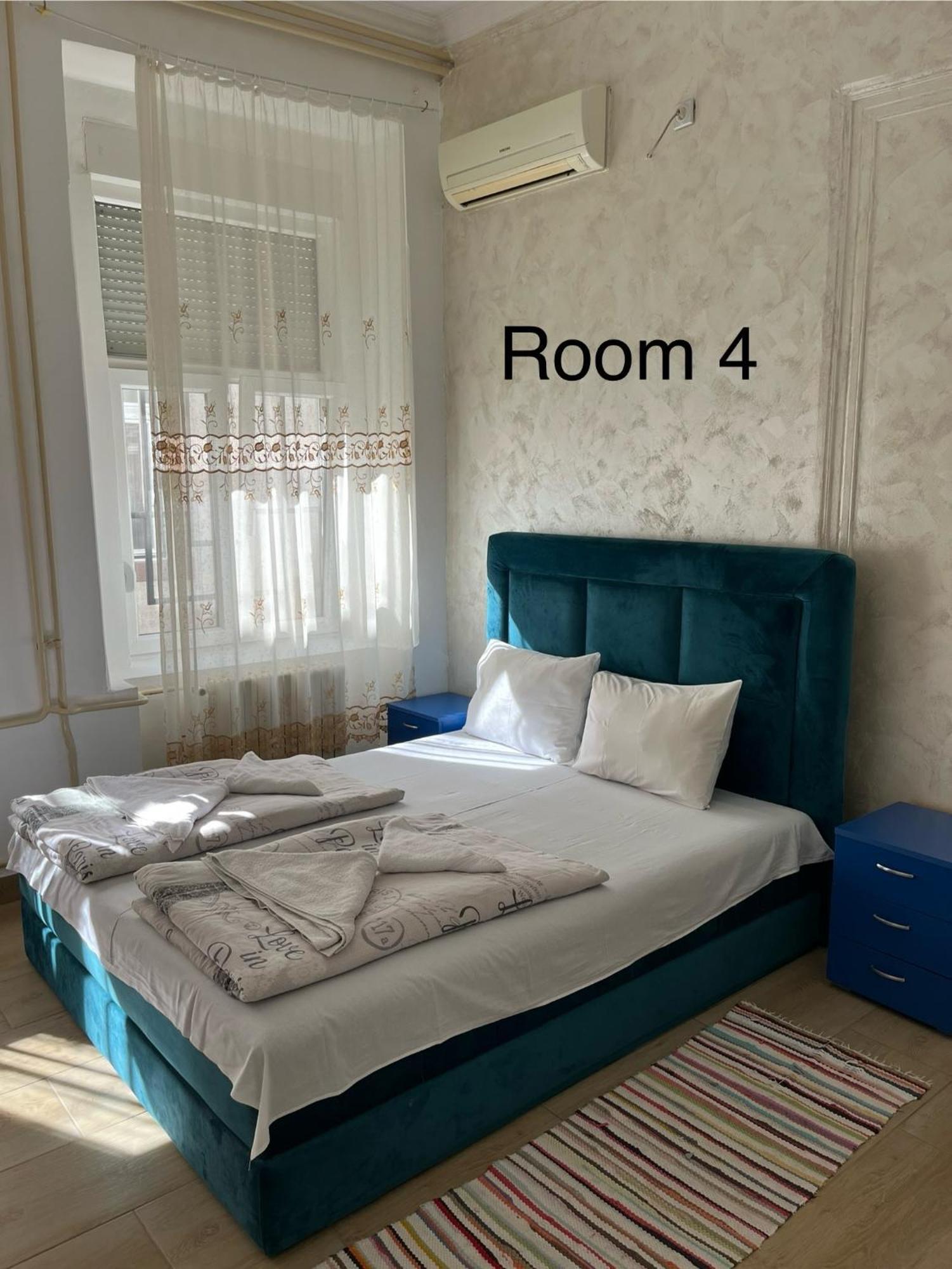 Sobe Sa Sopstvenim Kupatilom Private Rooms Bathroom In Center Novi Sad Eksteriør bilde